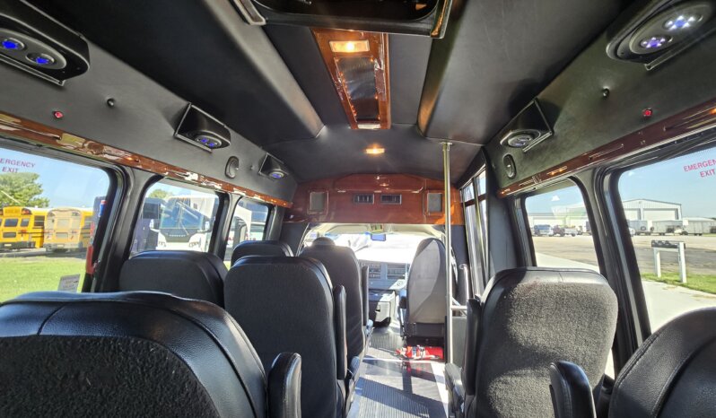 2012 Chevrolet Turtle Top Luxury G3500 Shuttle 14pass full