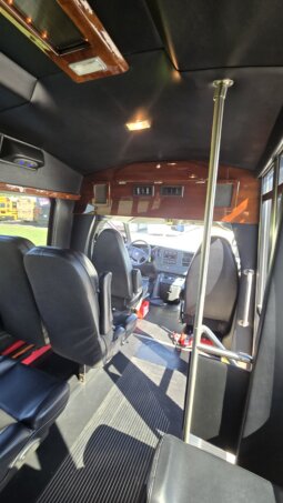 2012 Chevrolet Turtle Top Luxury G3500 Shuttle 14pass full