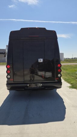 2016 Ford E350 Turtle Top Luxury Shuttle 14/pass full