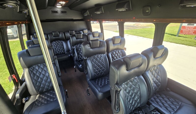 2016 Ford E350 Turtle Top Luxury Shuttle 14/pass full