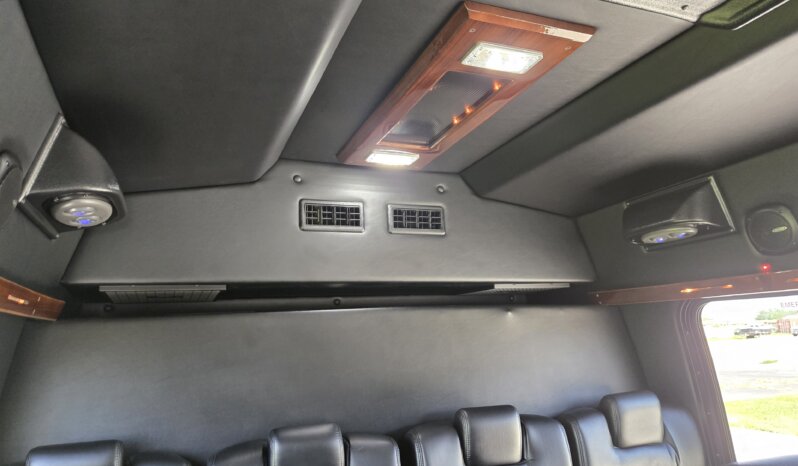 2016 Ford E350 Turtle Top Luxury Shuttle 14/pass full