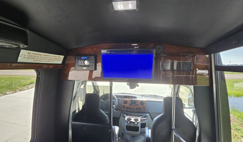 2016 Ford E350 Turtle Top Luxury Shuttle 14/pass full