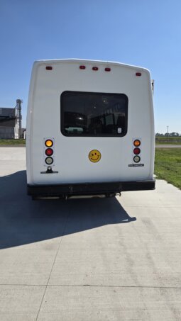 2008 Ford E450 Shuttle 15pass w/Handi Non CDL full
