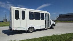 2008 Ford E450 Shuttle 15pass w/Handi Non CDL full
