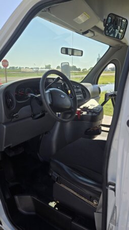 2008 Ford E450 Shuttle 15pass w/Handi Non CDL full
