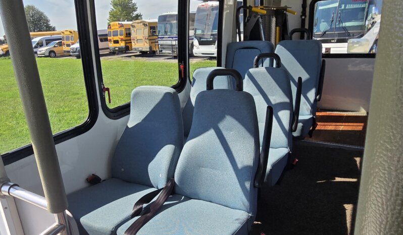 2008 Ford E450 Shuttle 15pass w/Handi Non CDL full