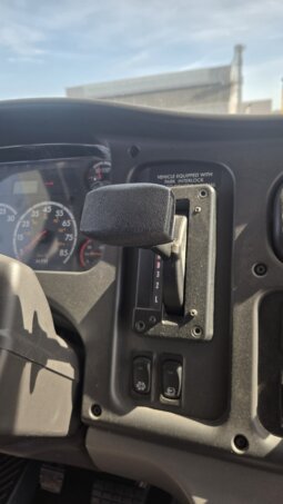 2016 Freightliner S2 Shuttle 29pass LOW Miles! full