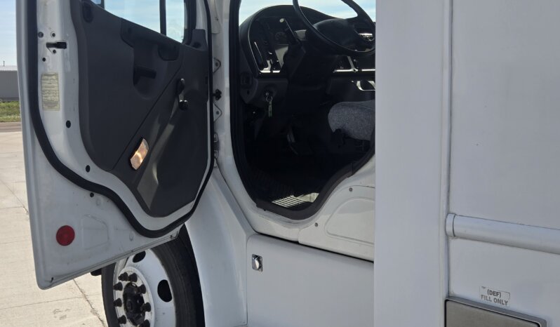 2016 Freightliner S2 Shuttle 29pass LOW Miles! full