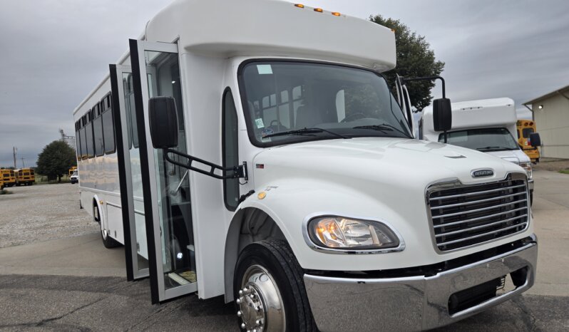 2016 Freightliner S2 Shuttle 29pass LOW Miles! full