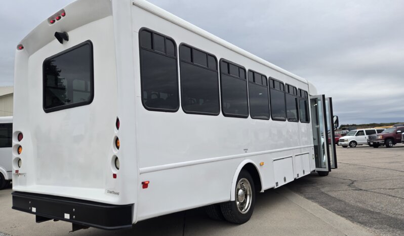2016 Freightliner S2 Shuttle 29pass LOW Miles! full