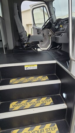 2016 Freightliner S2 Shuttle 29pass LOW Miles! full