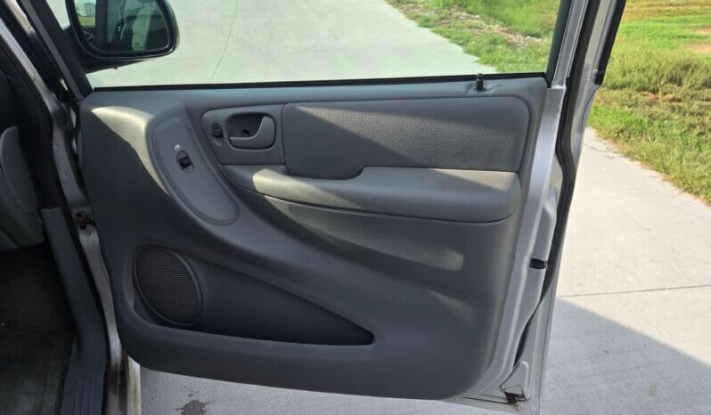 2005 Dodge Grand Caravan 8pass full