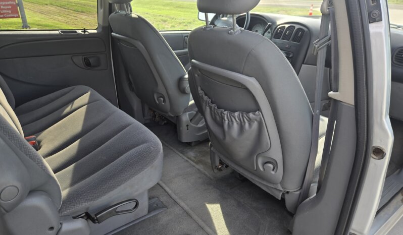 2005 Dodge Grand Caravan 8pass full