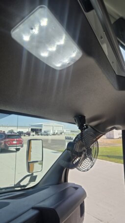 2019 Chevrolet G4500 Collins 29Pass (15Kmi) full