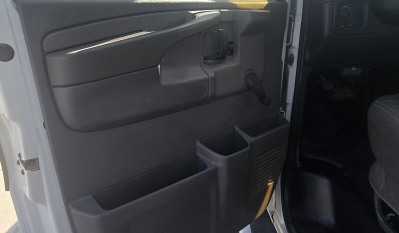 2003 Chevrolet Mini Bus 15pass/35Kmi! (Non CDL) full