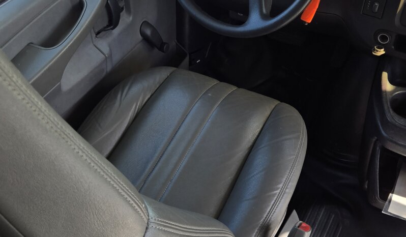 2003 Chevrolet Mini Bus 15pass/35Kmi! (Non CDL) full