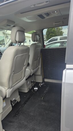 2016 Chrysler Town & Country Touring Wheelchair Accessibility Conv. full