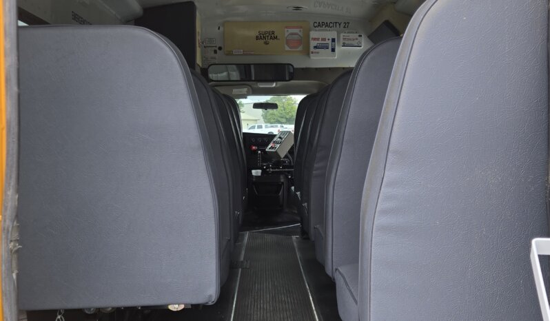 2009 Chevrolet Express G3500 Collins Yellow Bus (LOW MI 42K) full