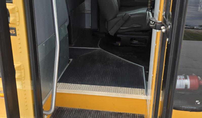 2009 Chevrolet Express G3500 Collins Yellow Bus (LOW MI 42K) full