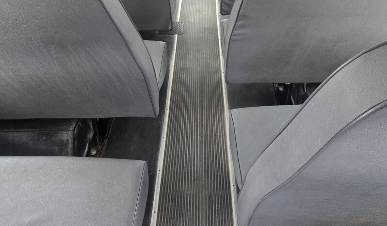 2009 Chevrolet Express G3500 Collins Yellow Bus (LOW MI 42K) full