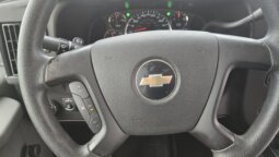 2009 Chevrolet Express G3500 Collins Yellow Bus (LOW MI 42K) full