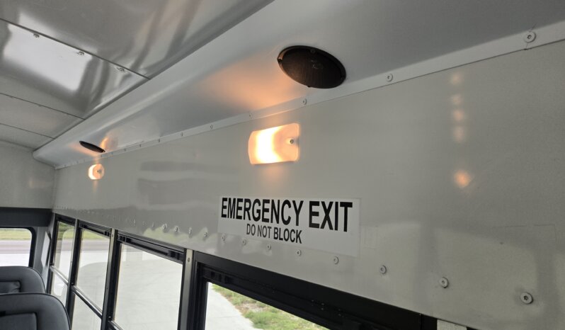 2009 Chevrolet Express G3500 Collins Yellow Bus (LOW MI 42K) full