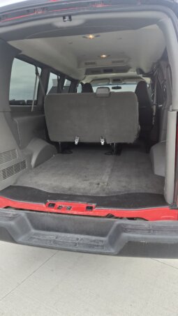 2017 Chevrolet Express 2500 8pass/ 33kmi. full