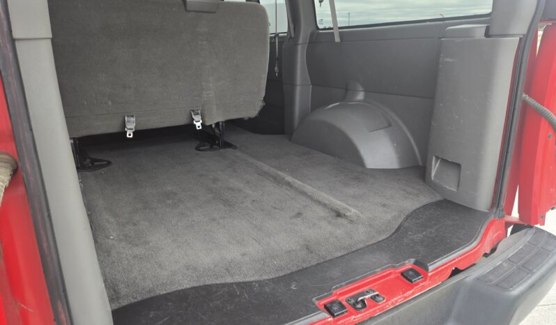 2017 Chevrolet Express 2500 8pass/ 33kmi. full
