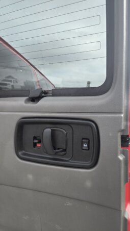2017 Chevrolet Express 2500 8pass/ 33kmi. full