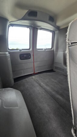 2017 Chevrolet Express 2500 8pass/ 33kmi. full