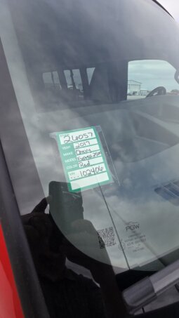2017 Chevrolet Express 2500 8pass/ 33kmi. full