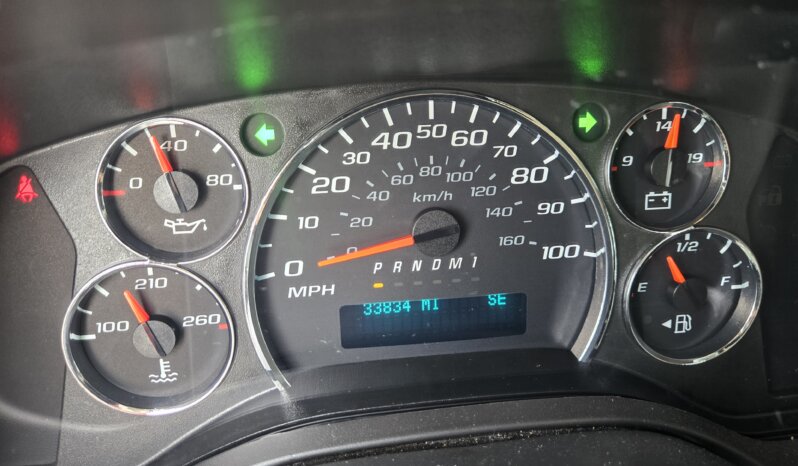 2017 Chevrolet Express 2500 8pass/ 33kmi. full