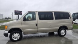 2007 Ford E350 XLT Superduty 11 Pass Van