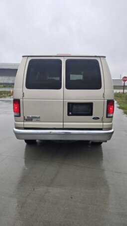 2007 Ford E350 XLT Superduty 11 Pass Van full