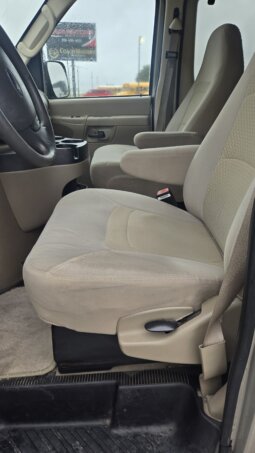 2007 Ford E350 XLT Superduty 11 Pass Van full