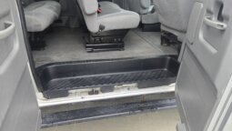 2009 Ford E350 XLT Superduty 11/pass Van full