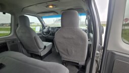 2009 Ford E350 XLT Superduty 11/pass Van full