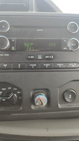 2009 Ford E350 XLT Superduty 11/pass Van full