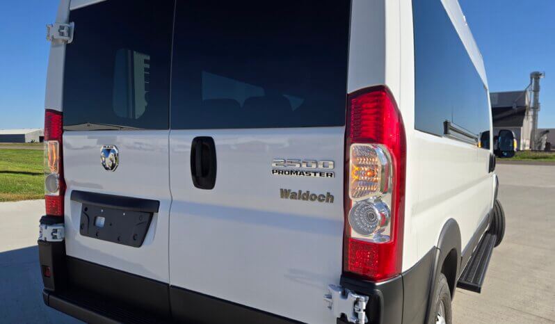 2025 RAM PROMASTER 2500 9+1/pass NEW! full