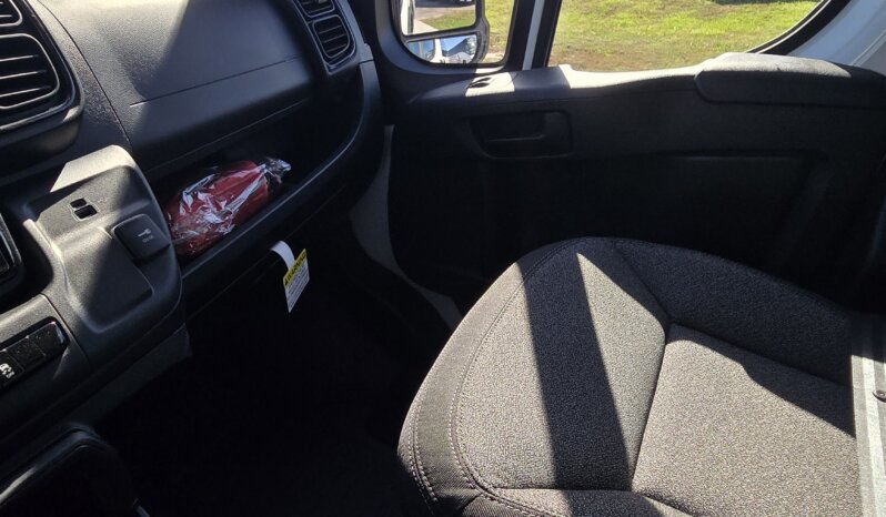 2025 RAM PROMASTER 2500 9+1/passenger NEW! full