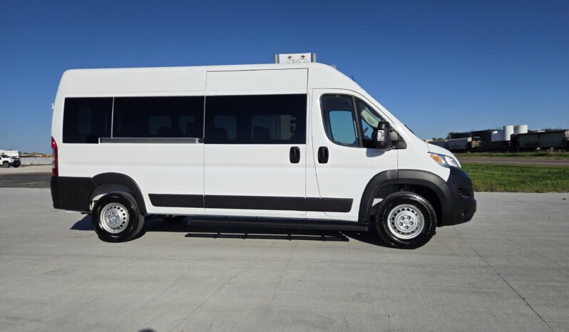 2025 RAM PROMASTER 2500 9+1/passenger NEW! full