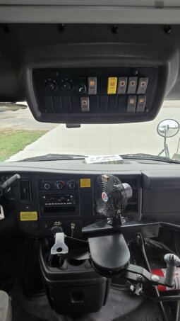 2022 Chevrolet Thomas Minotour Non CDL 14pass- Low Miles 76K full