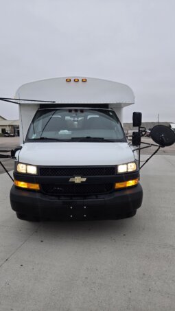 2022 Chevrolet Thomas Minotour (NON CDL) 14pass & Only 75Kmiles full