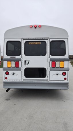 2022 Chevrolet Thomas Minotour (NON CDL) 14pass & Only 75Kmiles full