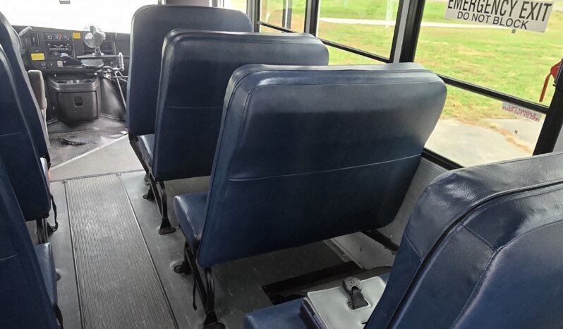 2022 Chevrolet Thomas Minotour (NON CDL) 14pass & Only 75Kmiles full
