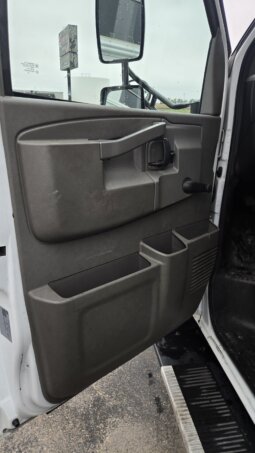 2022 Chevrolet Thomas Minotour (NON CDL) 14pass & Only 75Kmiles full