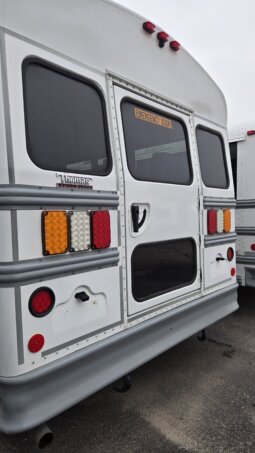2022 Chevrolet Thomas Minotour (NON CDL) 14pass & Only 75Kmiles full